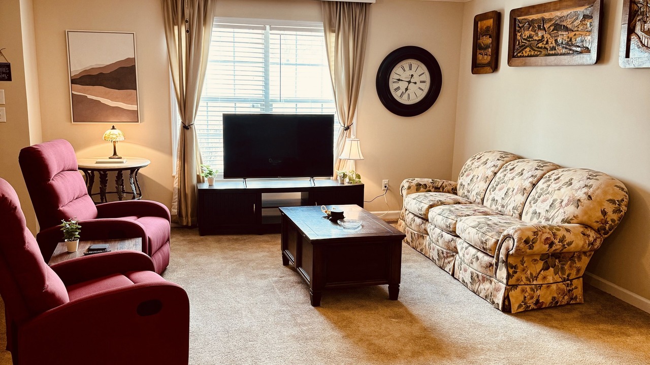 Photo of Livingroom in Oakley