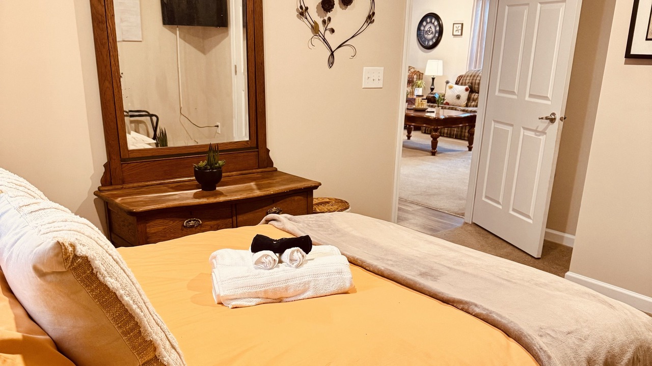 Photo of Bedroom in Oakley