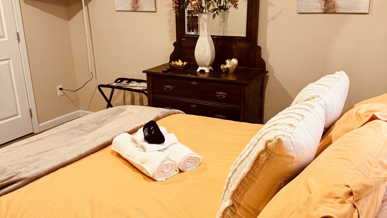 Photo of Bedroom in Oakley