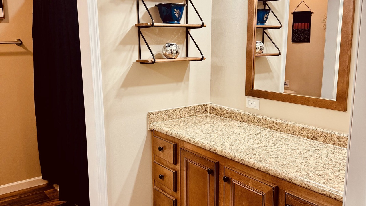 Photo of Bathroom in Oakley