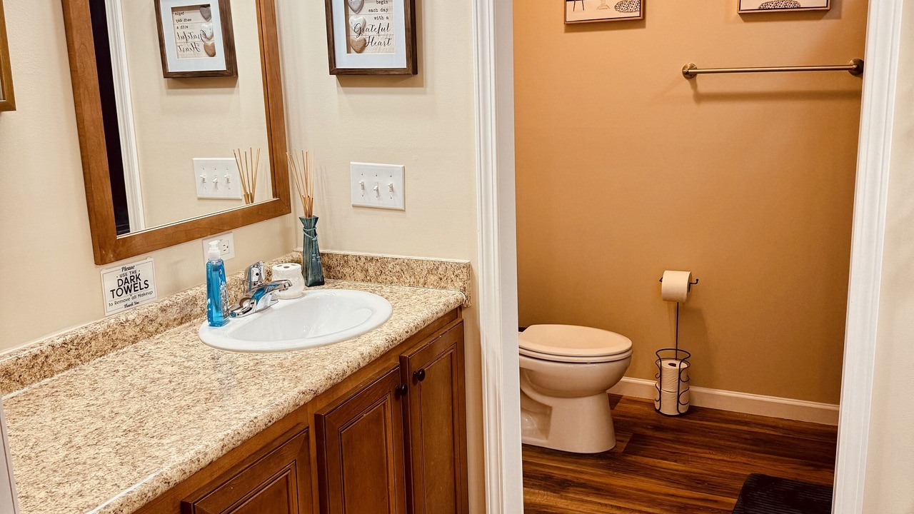Photo of Bathroom in Oakley
