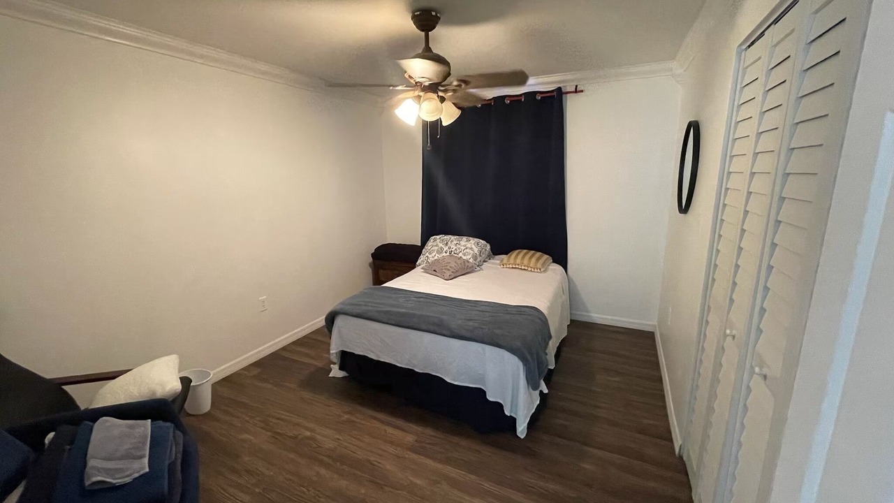 Photo of Bedroom in Dunnellon