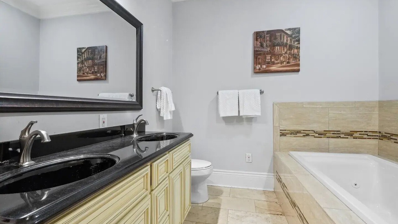 Photo of Bathroom in French Quarter