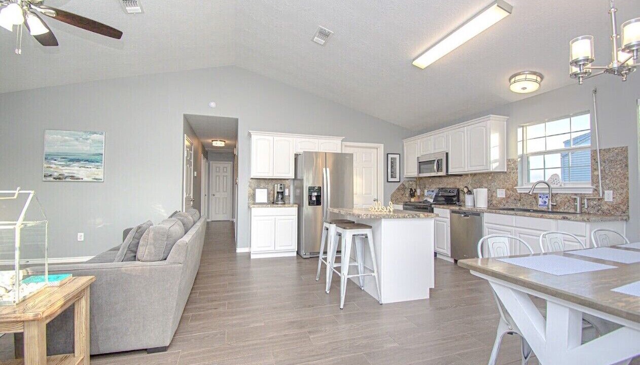 Photo of Kitchen in Pirates Beach