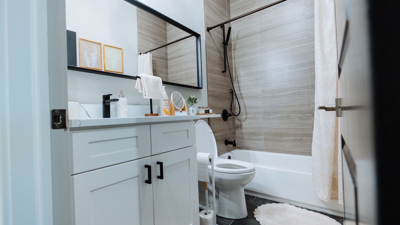 Photo of Bathroom in Woodlawn