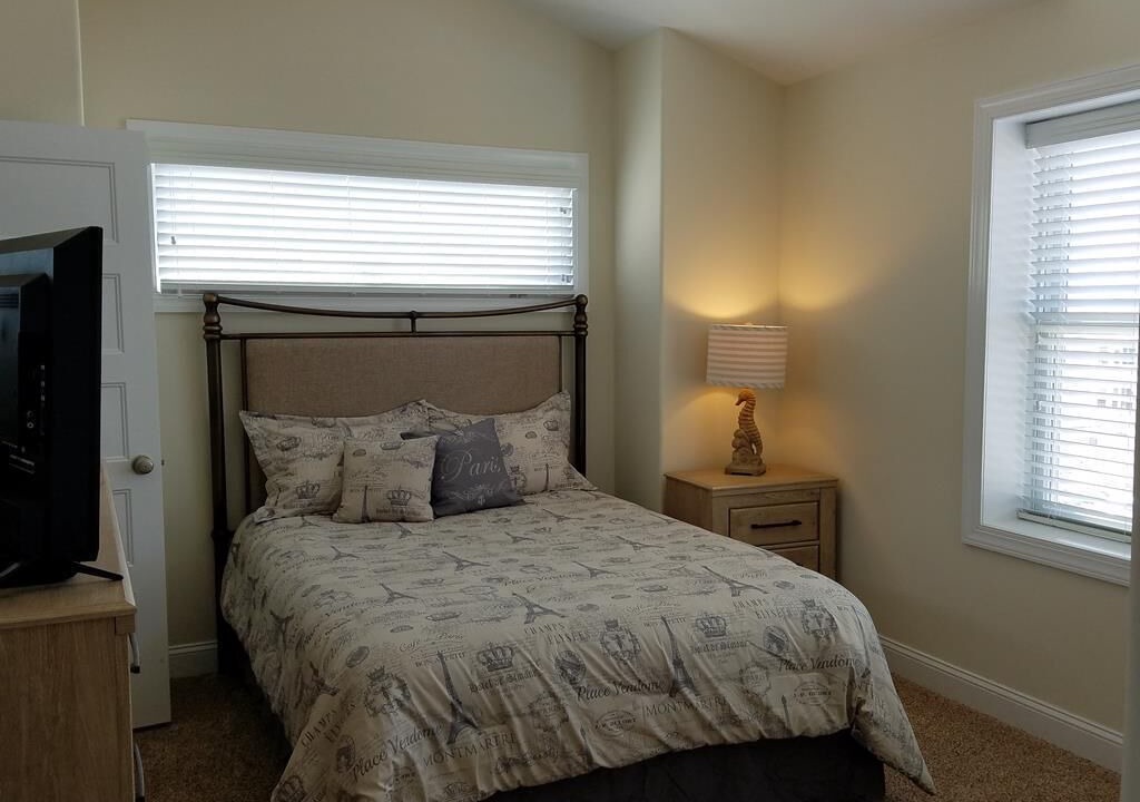 Photo of Bedroom in Townsend's Inlet