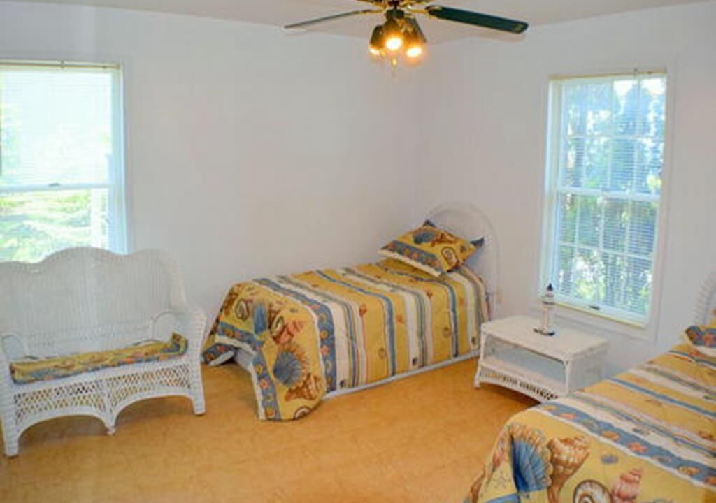 Photo of Bedroom in Townsend's Inlet