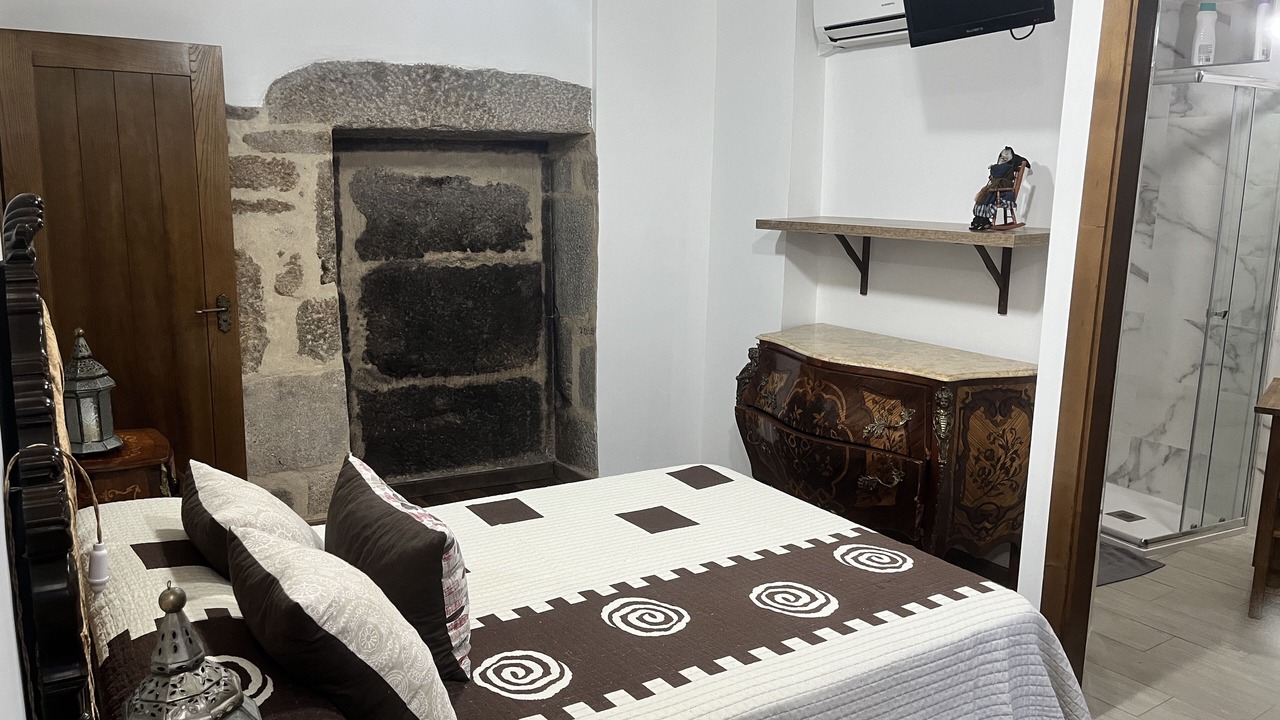 Photo of Bedroom in Padron