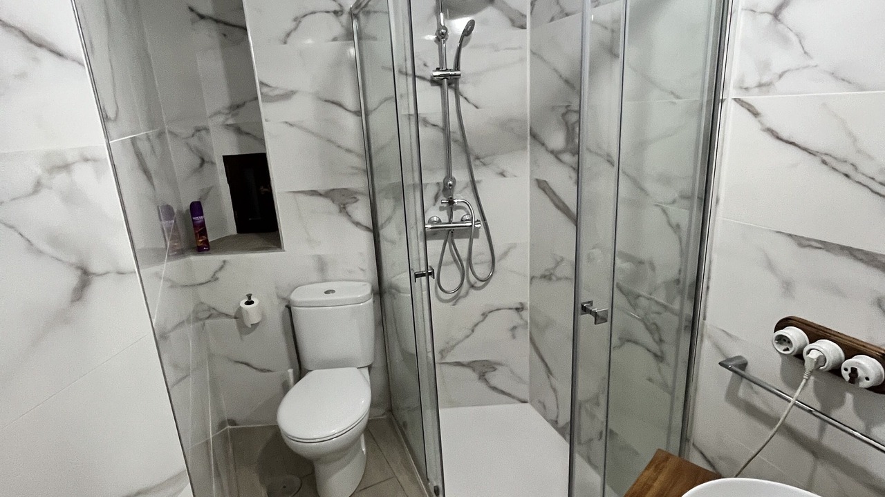 Photo of Bathroom in Padron
