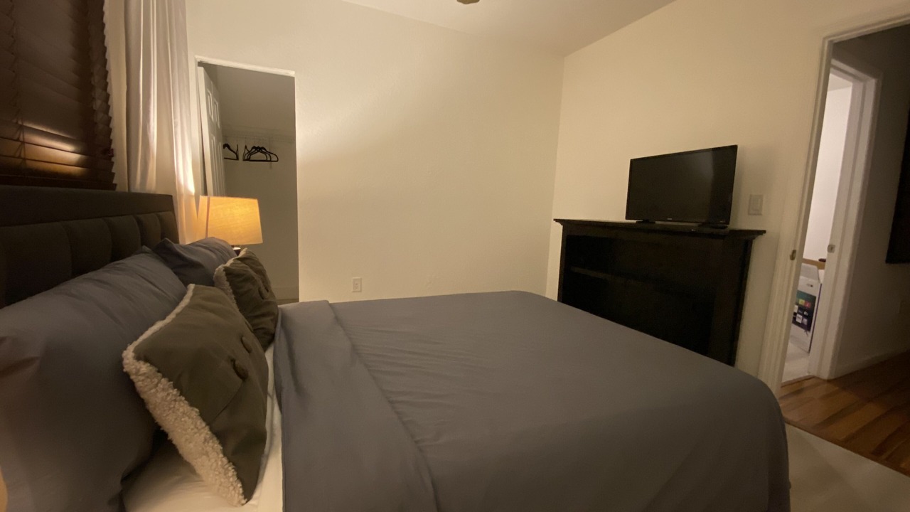 Photo of Bedroom in Homestead