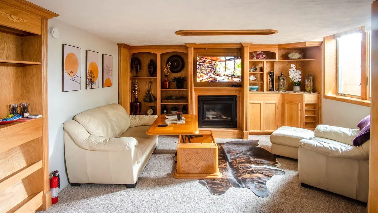 Photo of Livingroom in Maplewood