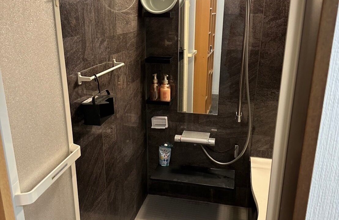 Photo of Bathroom in Shikitsuhigashi