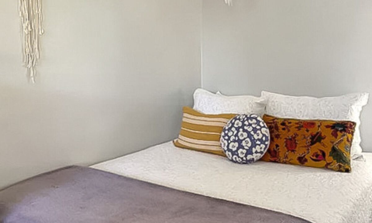 Photo of Bedroom in Canyon Lake