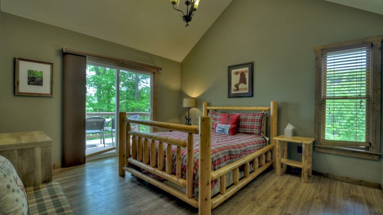 Photo of Bedroom in Chatsworth