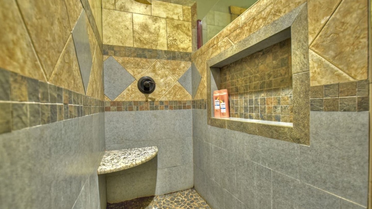 Photo of Bathroom in Chatsworth