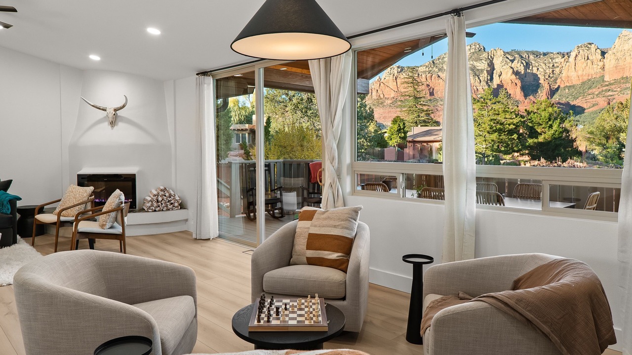 Photo of Livingroom in Uptown Sedona