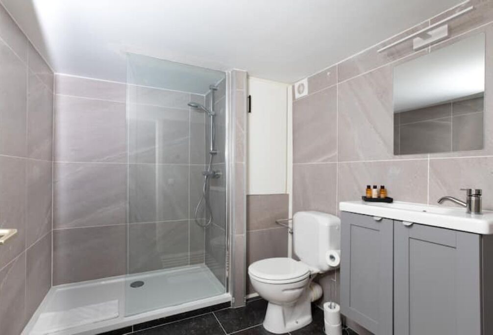 Photo of Bathroom in Ixelles
