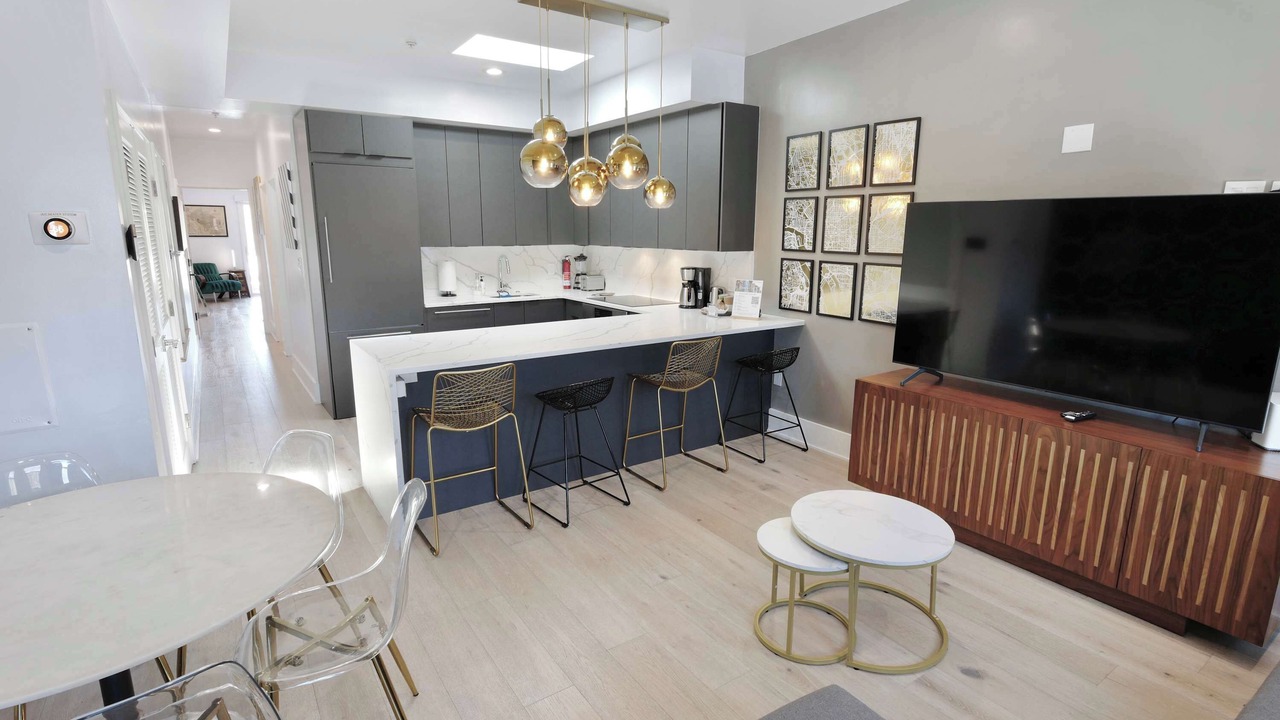 Photo of Bedroom in Logan Circle