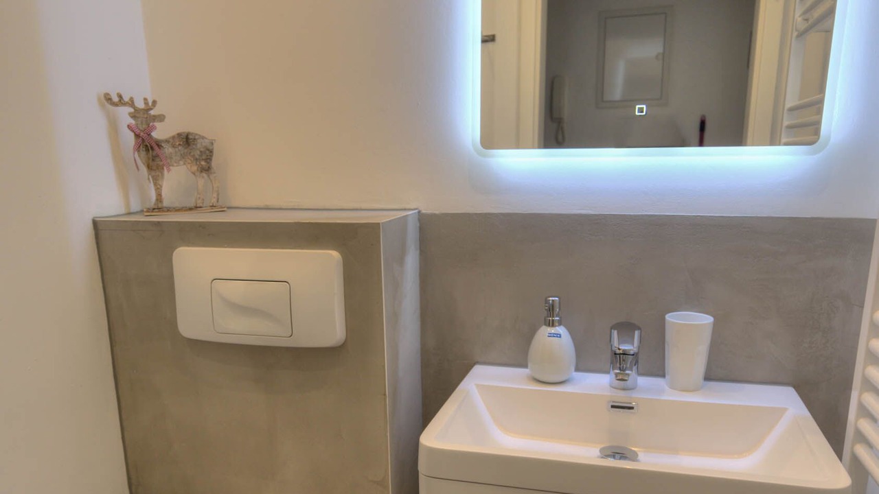 Photo of Bathroom in Mandelholz