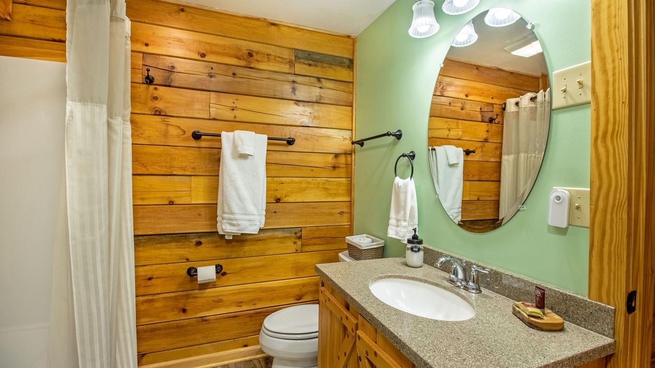 Photo of Bathroom in Stanardsville