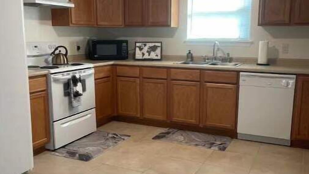Photo of Kitchen in Port Wentworth