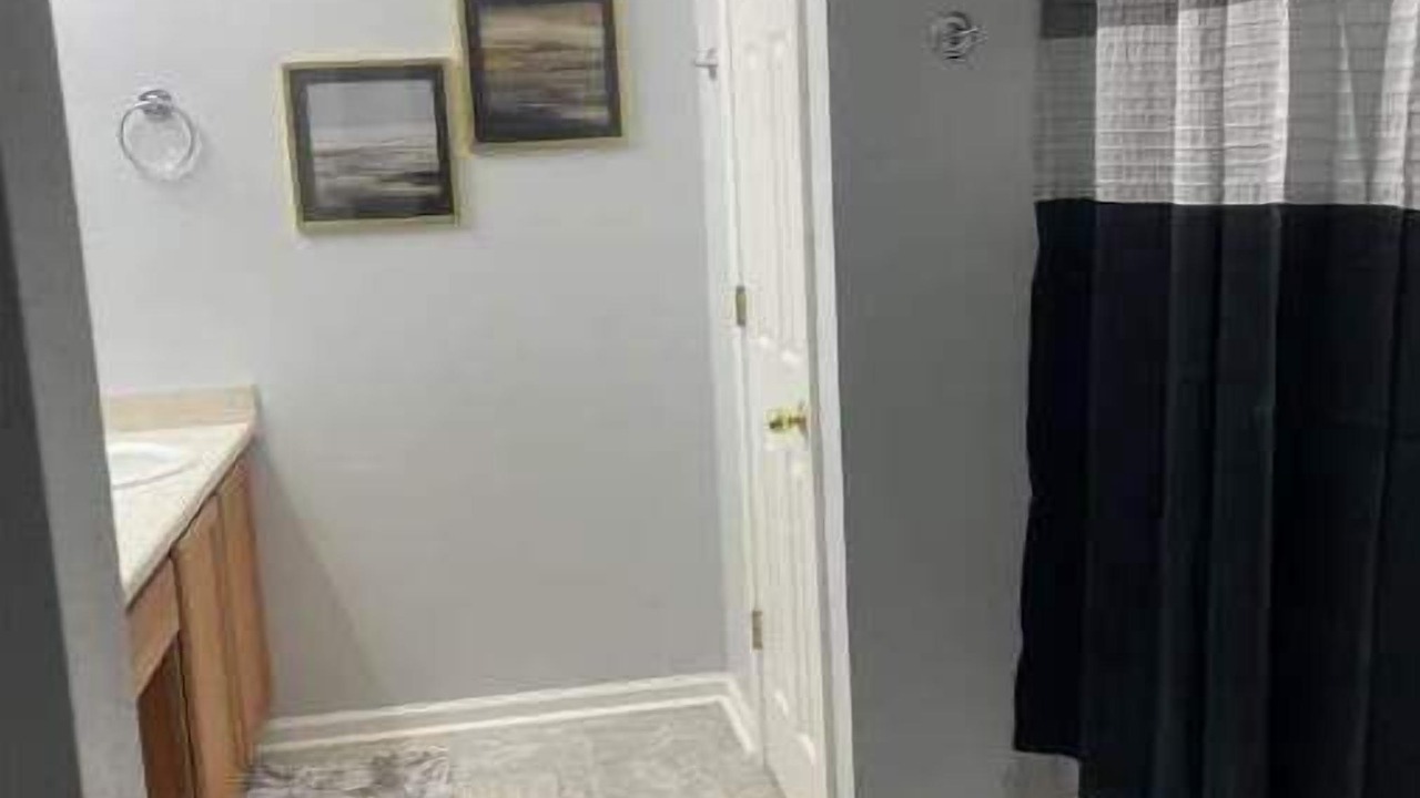 Photo of Bathroom in Port Wentworth