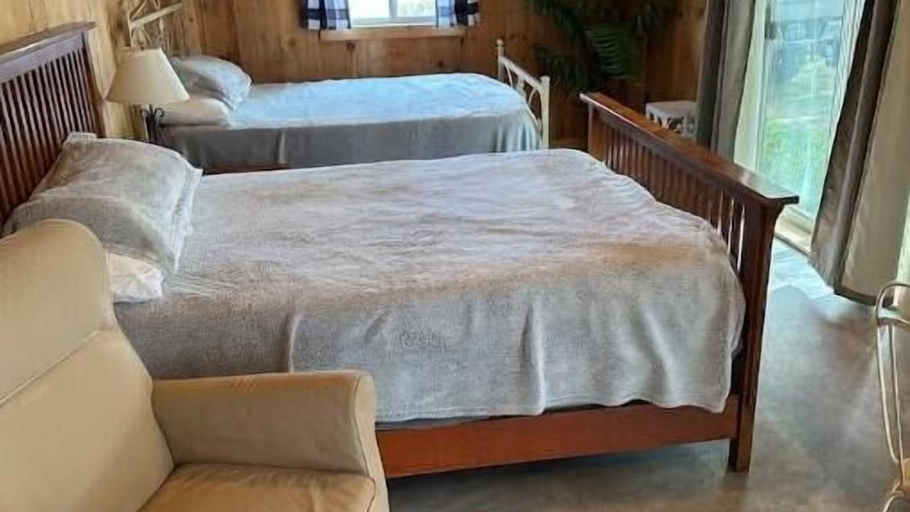 Photo of Bedroom in Irons