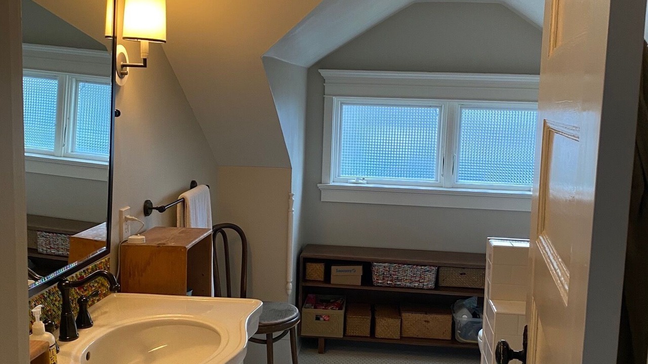 Photo of Bathroom in City Center
