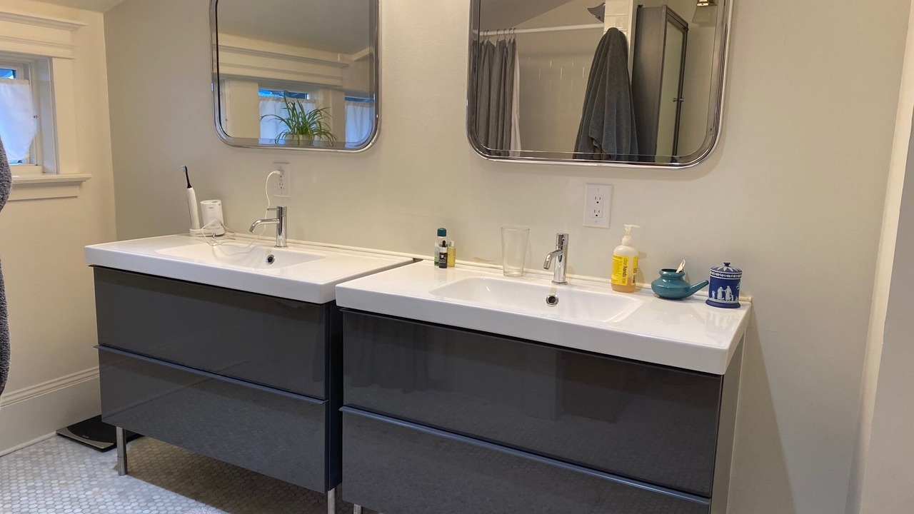 Photo of Bathroom in City Center