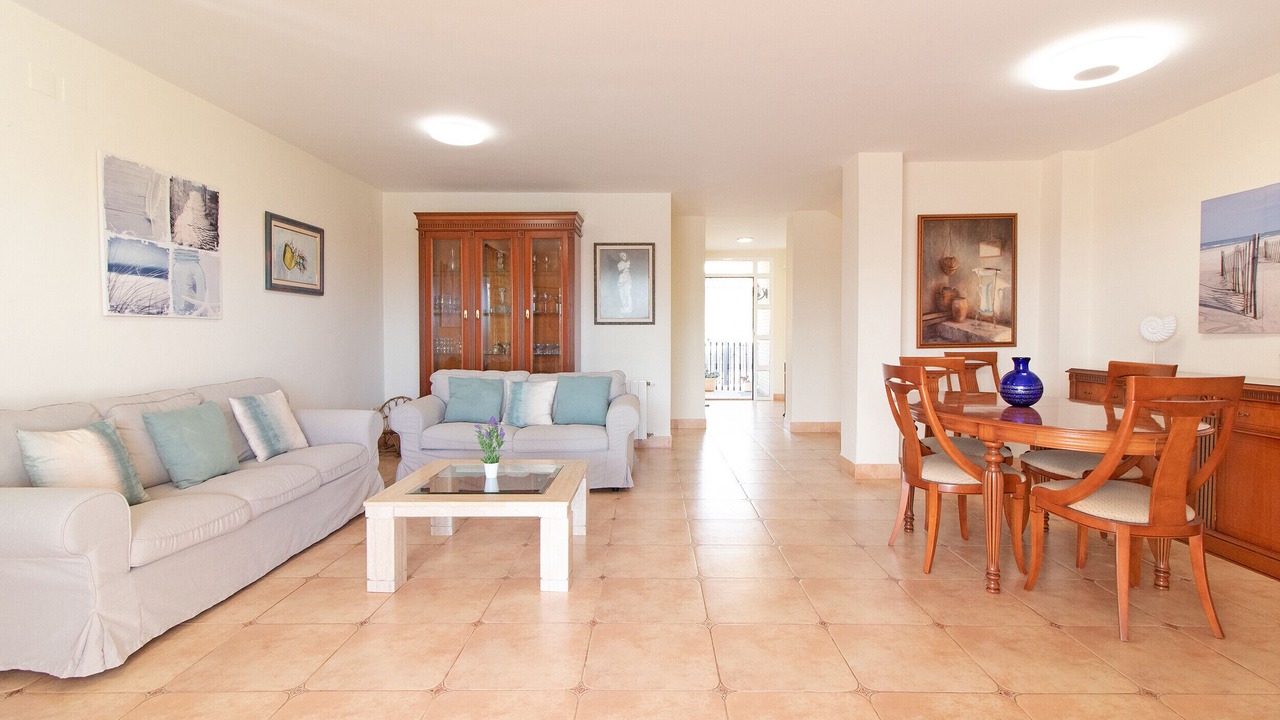 Photo of Livingroom in Almarda