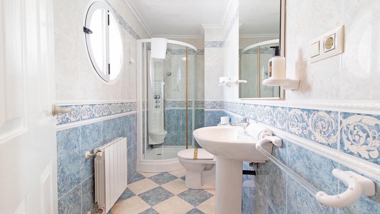 Photo of Bathroom in Almarda