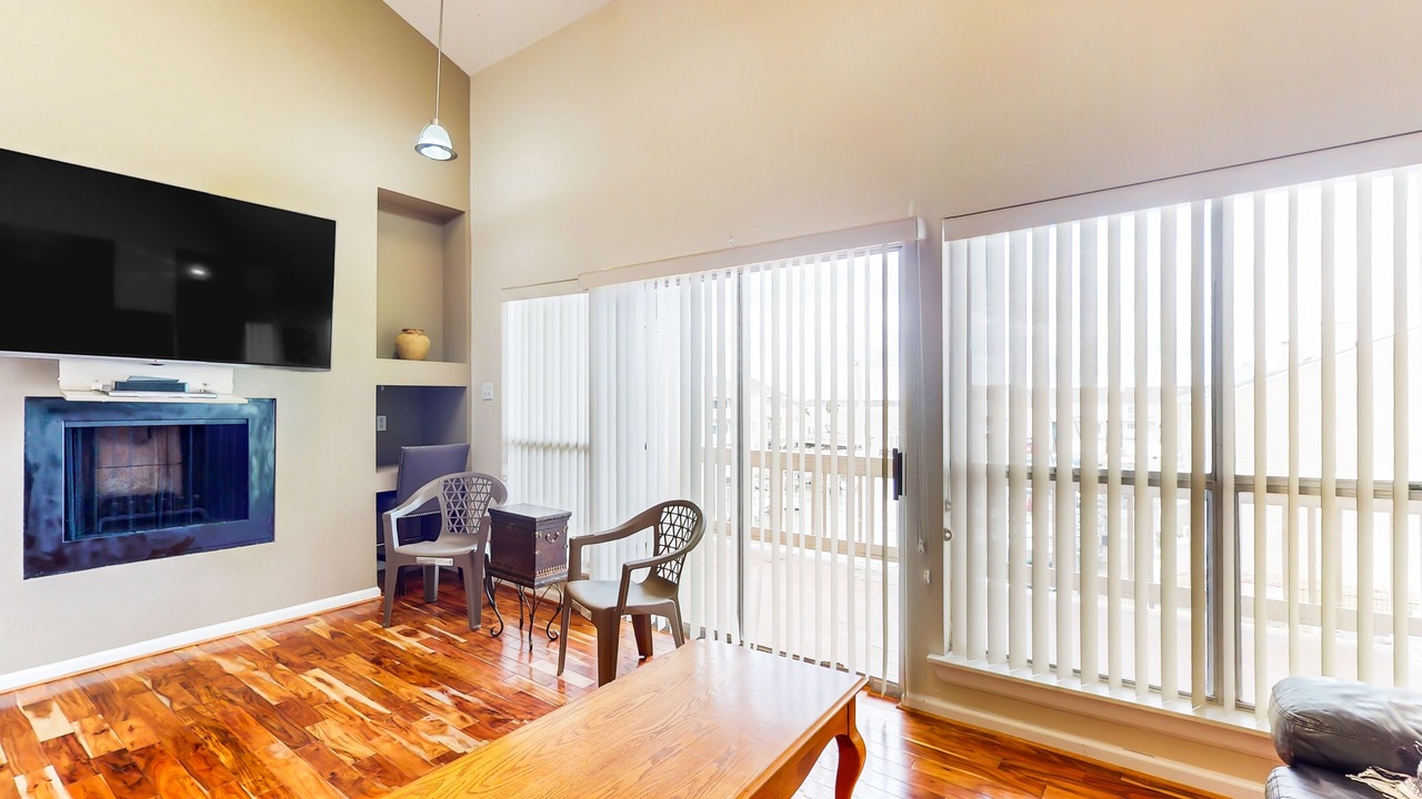 Photo of Livingroom in El Lago