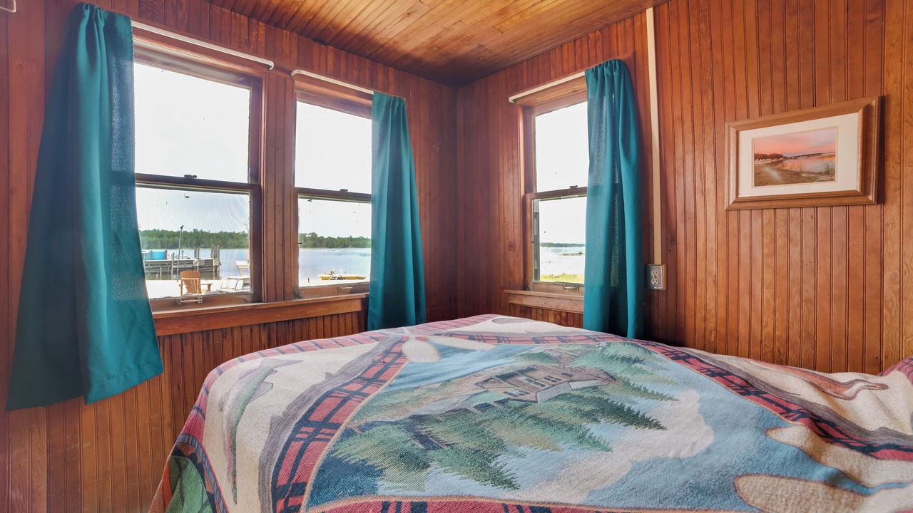 Photo of Bedroom in Cedarville