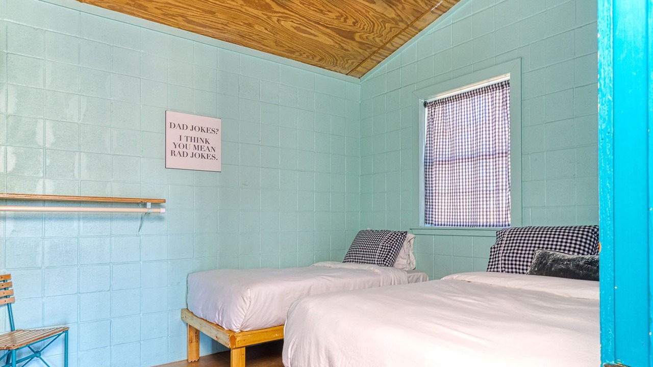 Photo of Bedroom in Uvalde County