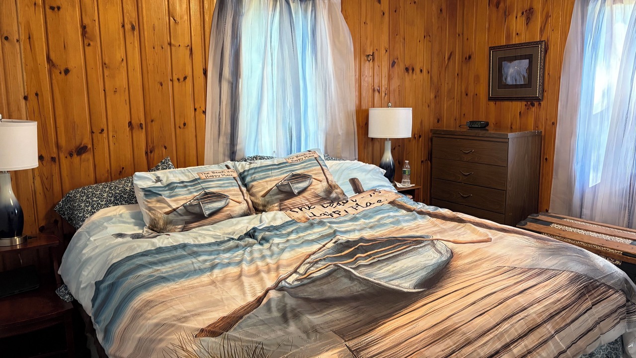 Photo of Bedroom in Park Rapids