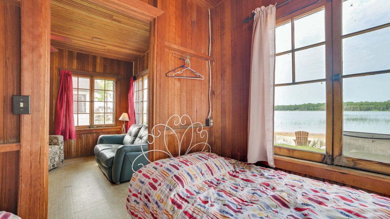 Photo of Bedroom in Cedarville