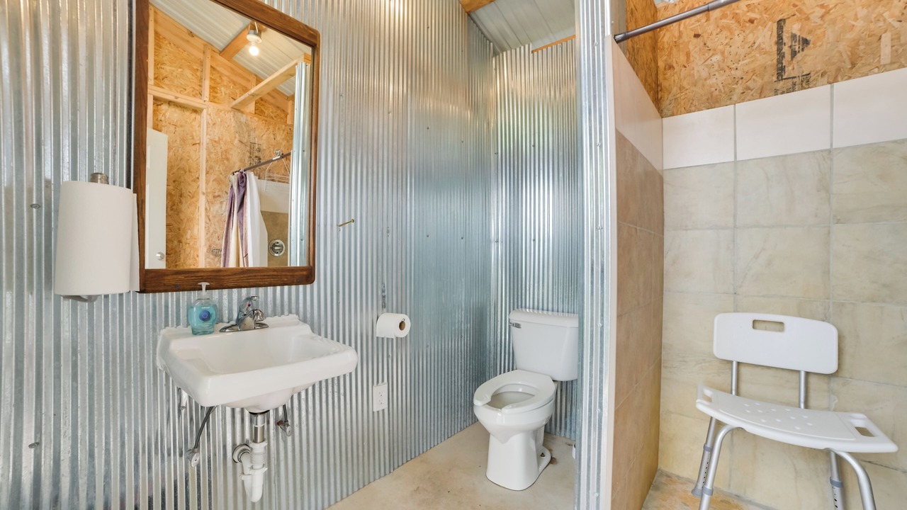 Photo of Bathroom in Cedarville