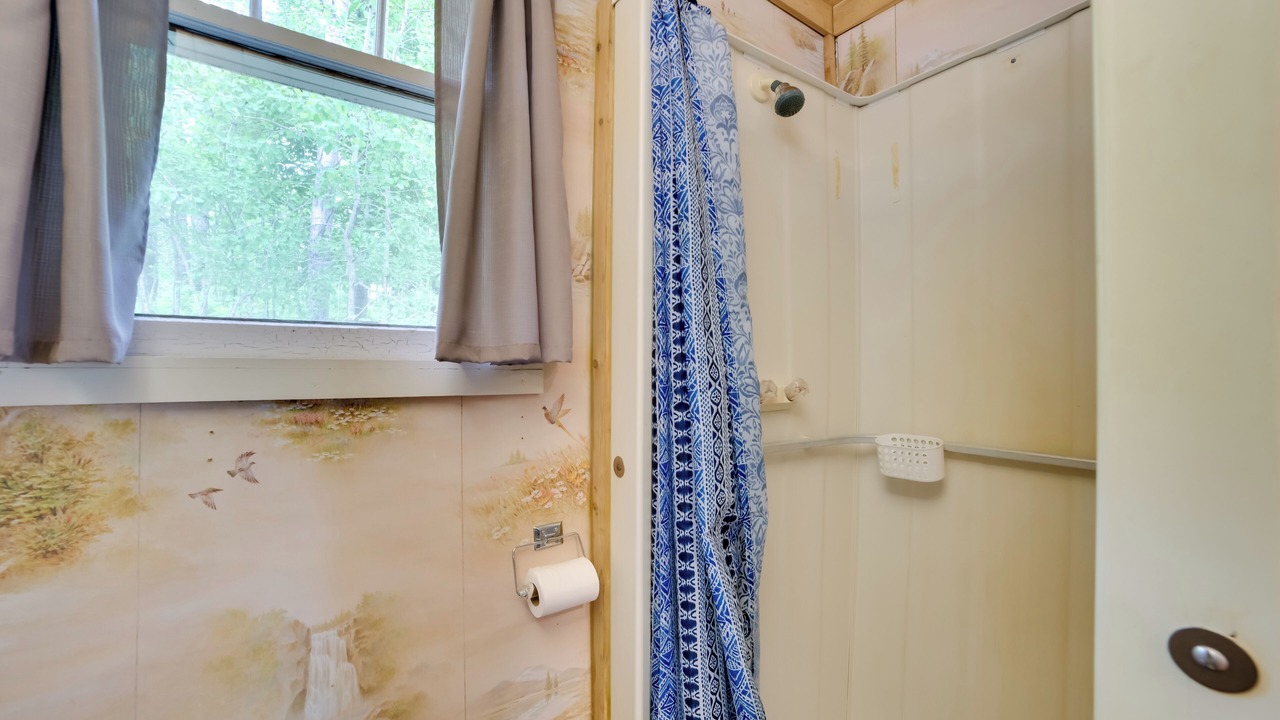 Photo of Bathroom in Cedarville