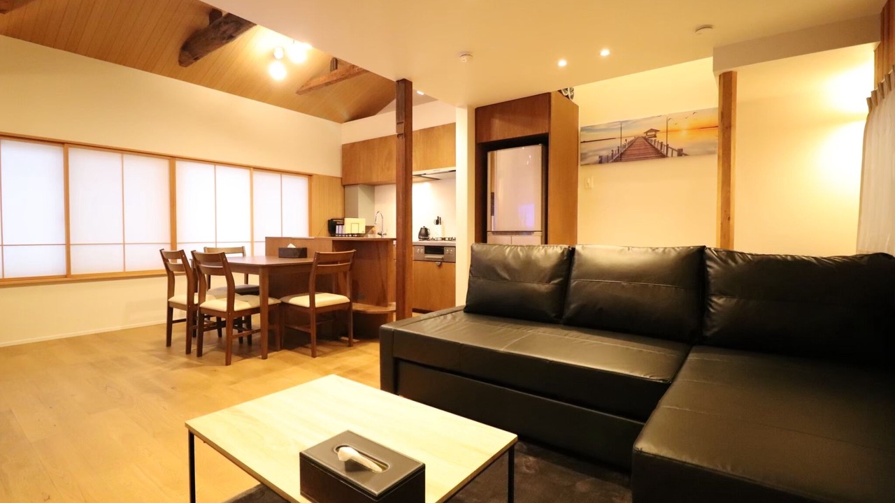 Photo of Livingroom in Higashishinsaibashi