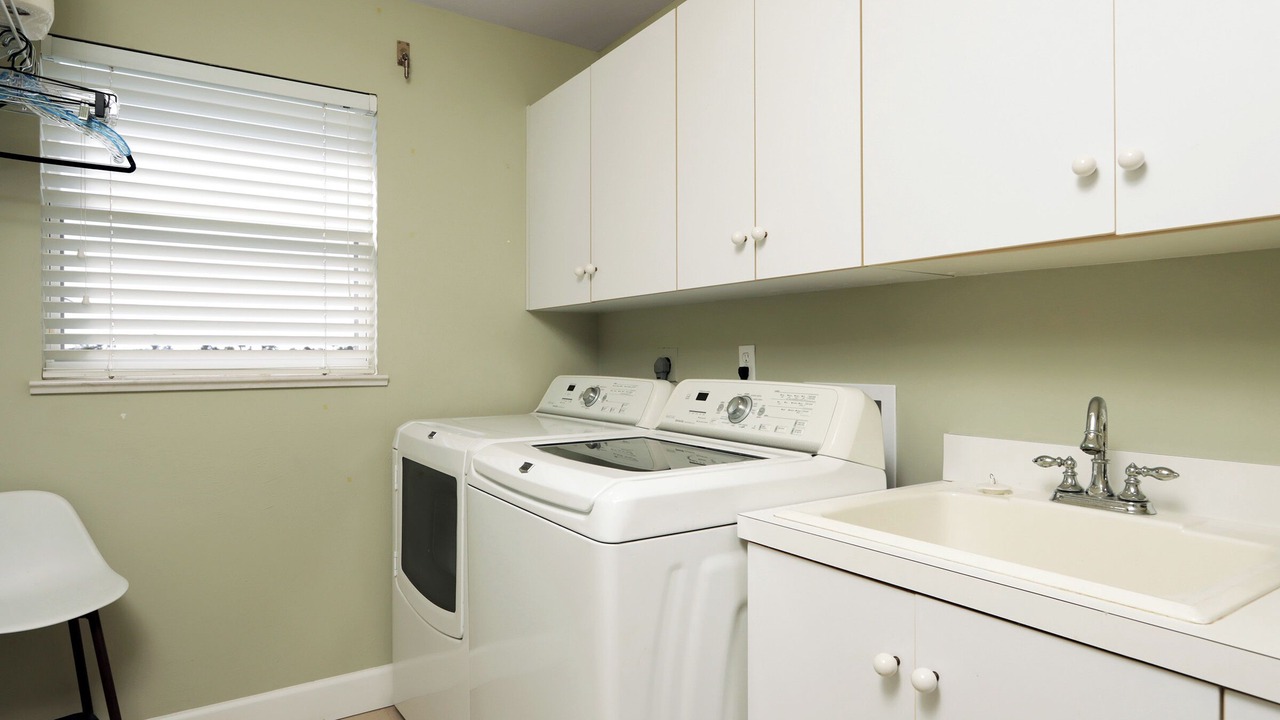 Photo of Bedroom in Beachview Country Club Estates