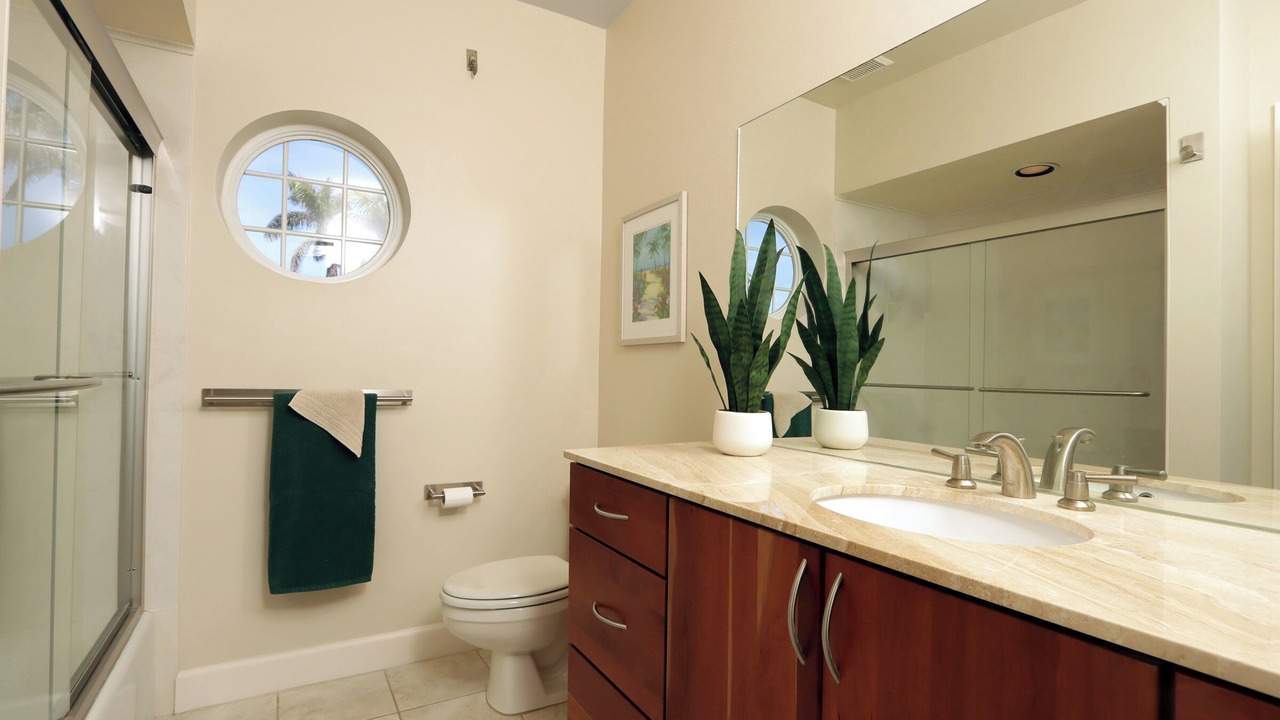 Photo of Bathroom in Beachview Country Club Estates