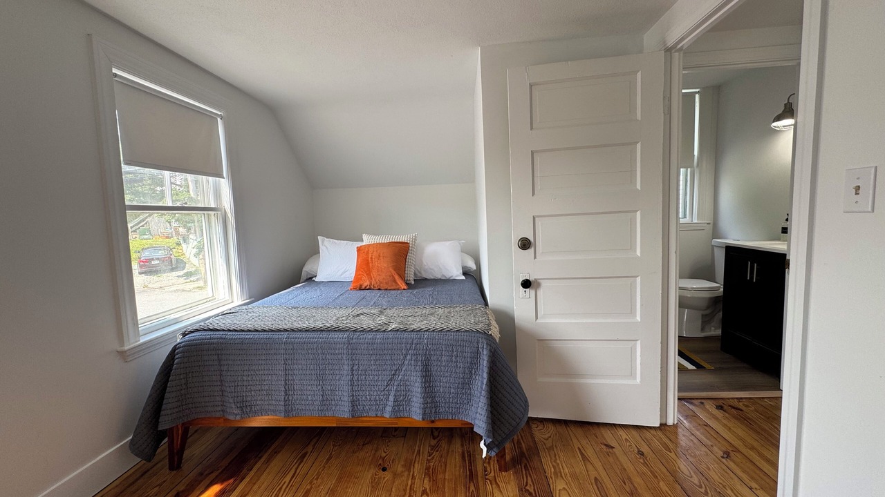 Photo of Bedroom in Hull