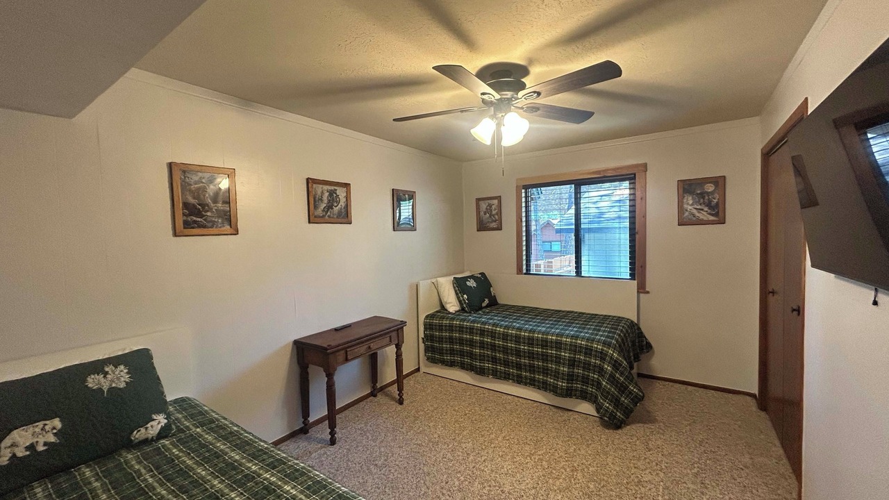 Photo of Bedroom in Munds Park