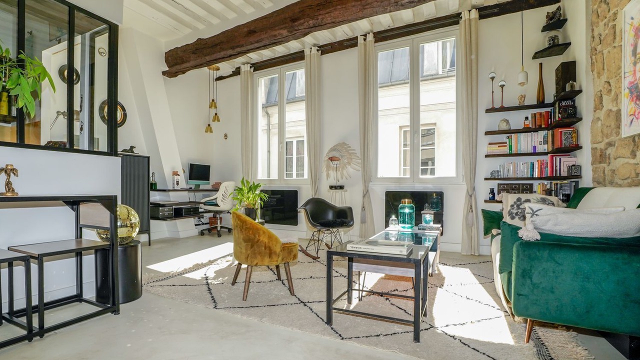 Photo of Livingroom in Marais