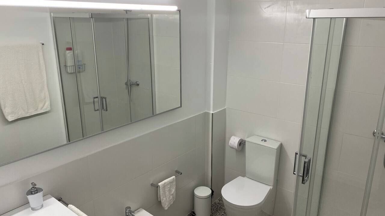 Photo of Bathroom in Padron
