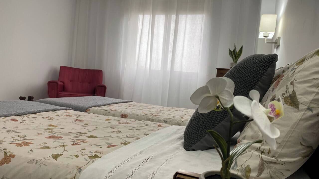 Photo of Bedroom in Padron