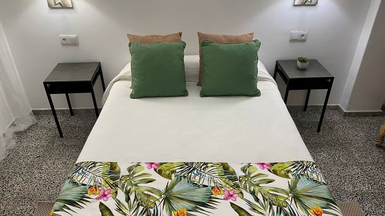 Photo of Bedroom in Padron