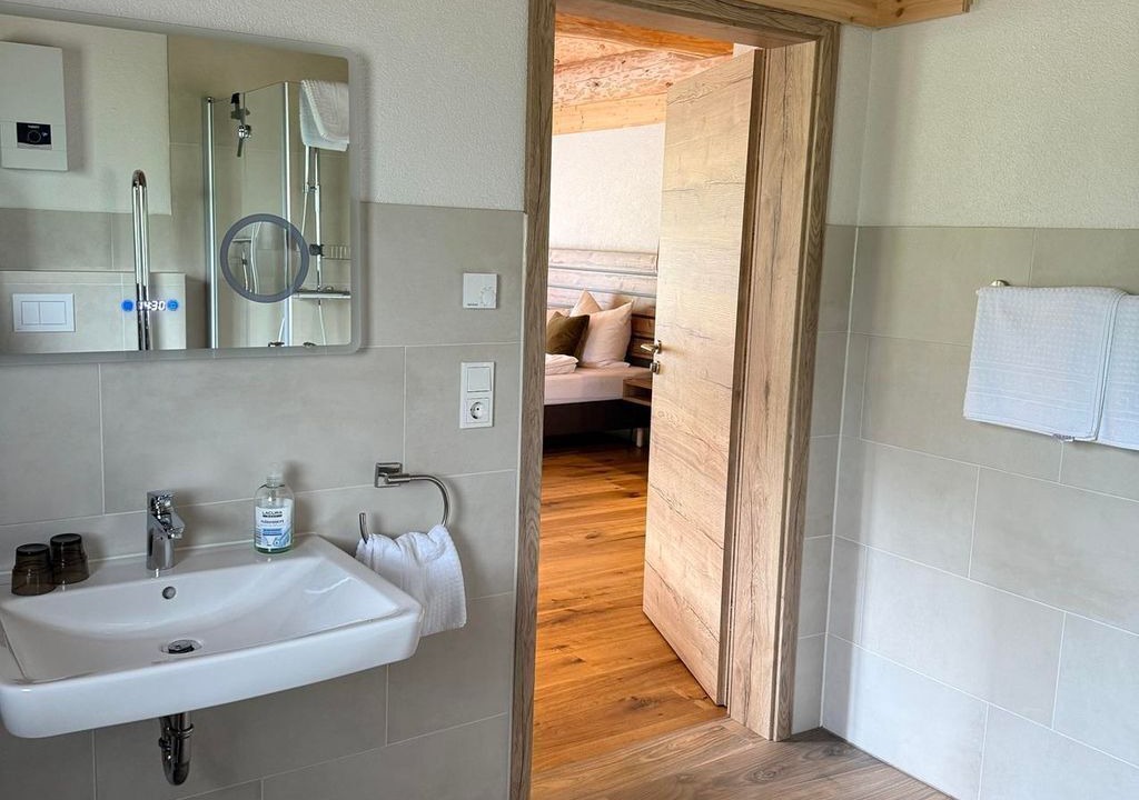 Photo of Bathroom in Neuhutten