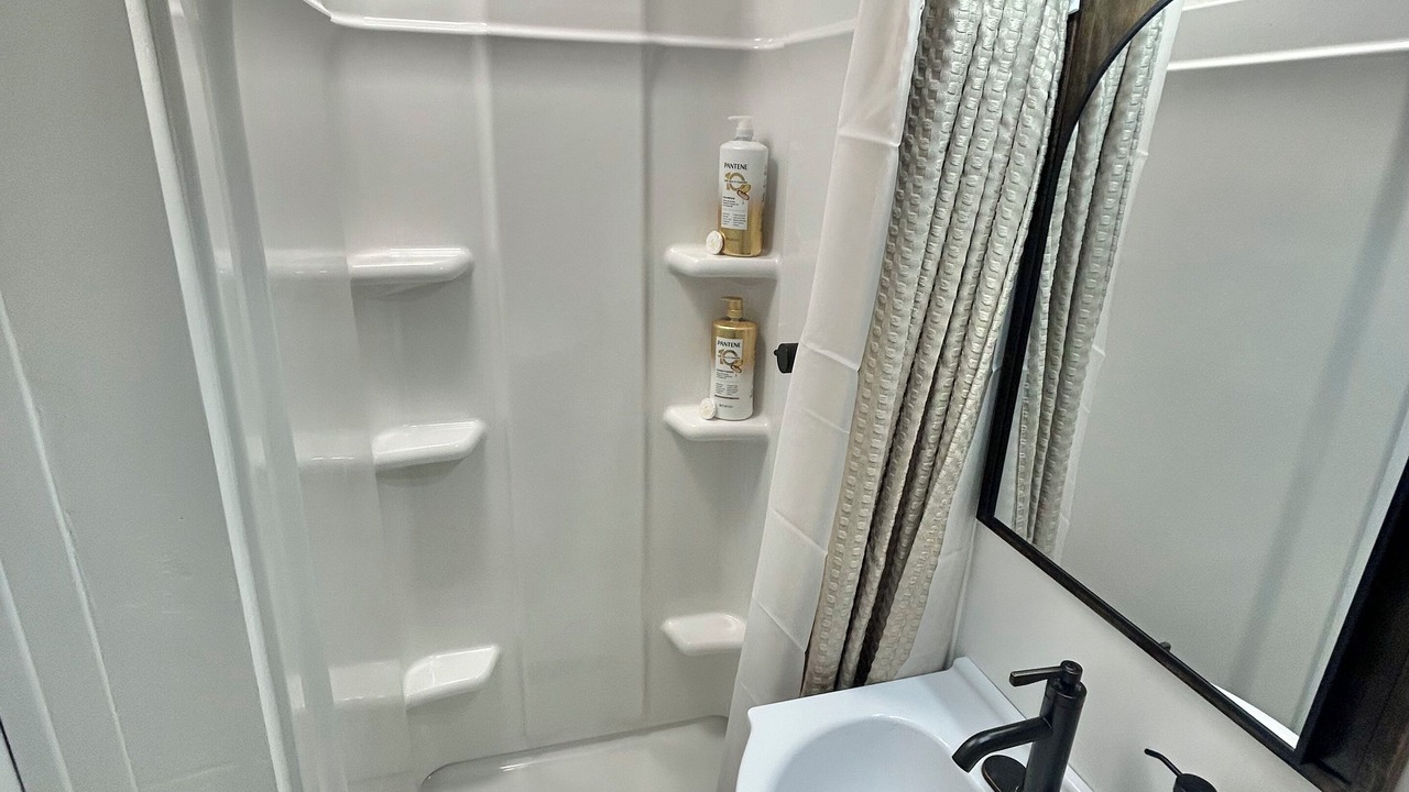 Photo of Bathroom in Kit Carson