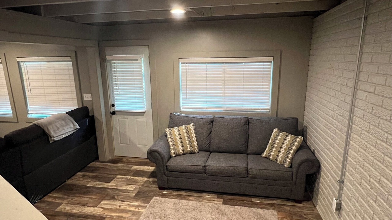 Photo of Livingroom in La Cygne
